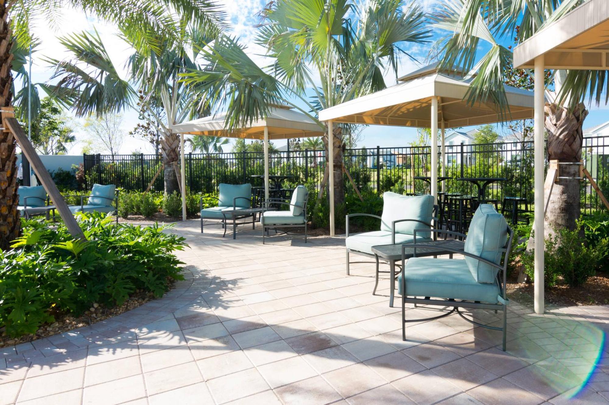 Location With Pool At Storey 4830 Holiday home